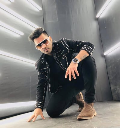 Piyush Mehrolia Bollywood Playback Singer