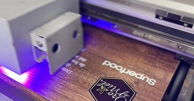 Somos una IMPRENTA digital y offset ✓ enviós a todo Lima, nos dedicamos a la impresión láser a color y estamos ubicados en pl
