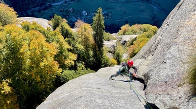 Climbing on Luna Nascente, Val di Mello - Italy
