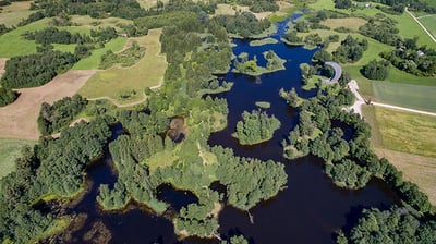 Kirkilų karstiniai ežerėliai