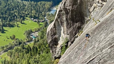 Climbing on Kundalini, Val di Mello - Italy