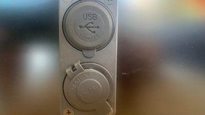 usb charge ports for charging cell phones