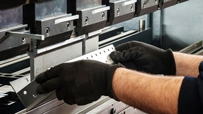 Lazer Kesim, Saç İşleme, Saç Bükme, Saç Şekillendirme