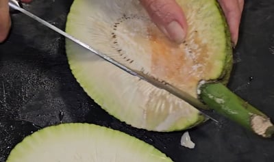 fruits a pain et couteau