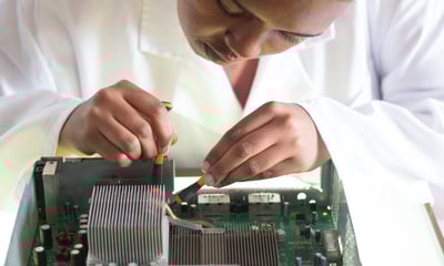 mantenimiento correctivo y preventivo de equipos de computo , arreglo de computadores