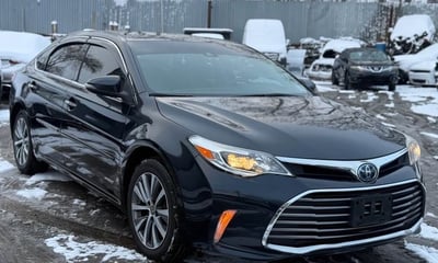 2018 toyota avalon on premium tyres