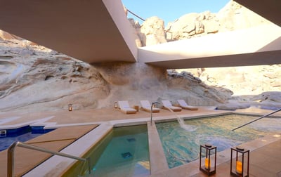 desert-rock-resort-spa-pool-2