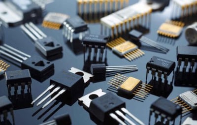 Key considerations in electronic components sourcing with Omini for reliable, quality solutions.