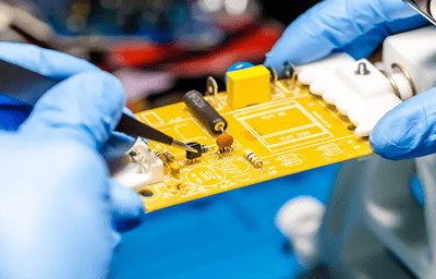 The benefits of Low-Volume PCB Assembly with Omini for cost-effective, high-quality solutions.