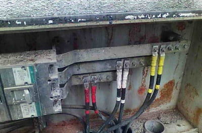 Cabos fotográfados com imagem normal. 