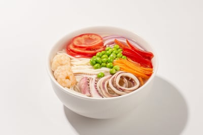 Hot Halal Beef Noodle Bowl with Broth – Kol Noodle NYC