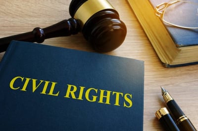advogado civil especialista em direito civil indenizações plano de saúde dívidas de banco bcp loas