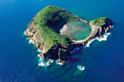 Ilhéu de Vila Franca do Campo