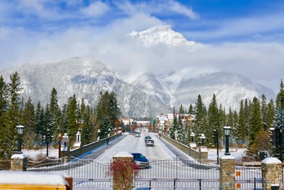Famous View of Banff Town & Cascade Mt.