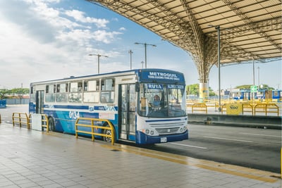 Bus terminal with AI-powered gate access and passenger flow monitoring