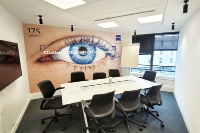 oficina Carl Zeiss Paris, sala de reuniones