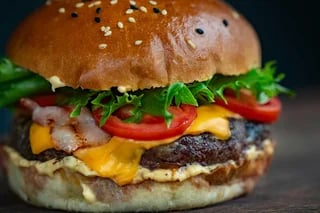 hamburger-with-bun