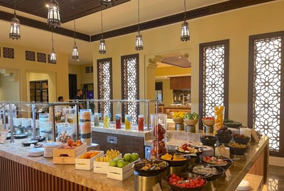 anantara-qasr-al-sarab-breakfast-2