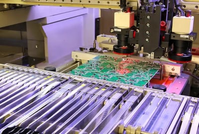 Learn about PCB prototypes and their benefits with Omini’s expert solutions.