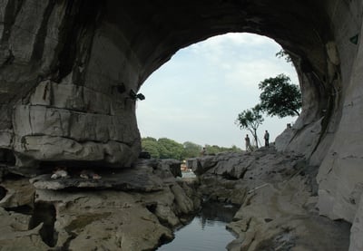 Nick and Tracey Billington at the River near Guilin in China