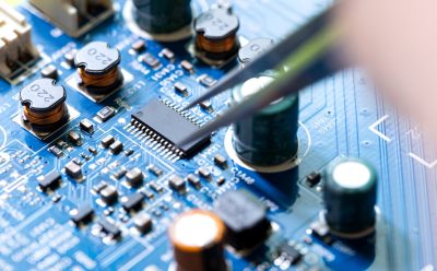 Omini ensures reliable PCB assembly by addressing common defects with effective solutions.