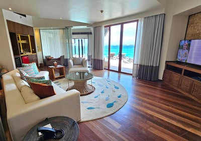 ozen-reserve-bolifushi-maldives-overwater-villa-living