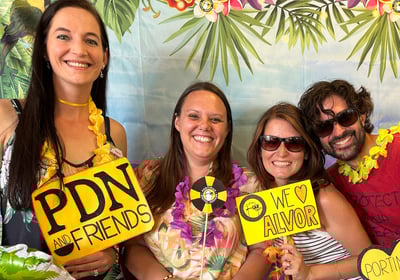 Portimao Digital Nomads community members dressed up for hawaiian party