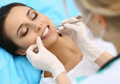 dental implant specialist in baner
