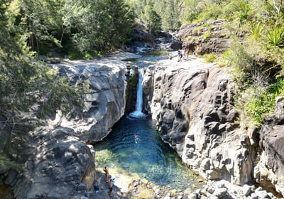 photo avec cascade fouquet with bassin