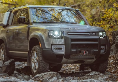 Land Rover Defender offroad