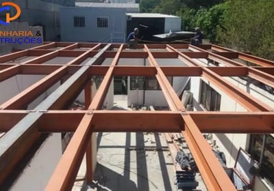 telhado em estrutura metálica
