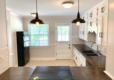 Discover our charming farmhouse inspired duplex rental in Nashville's Cherokee Park neighborhood.