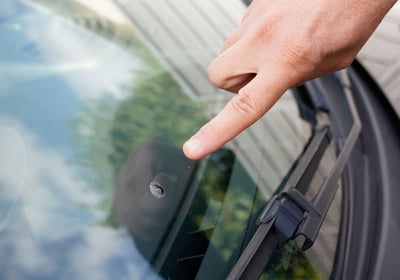 Auto glass replacement
