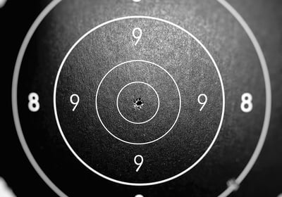 Single Shot bullseye on static accuracy target