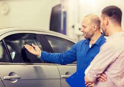 Auto glass insurance claims assistance