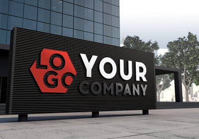 Professional outdoor business signage design by Desynco, demonstrating impactful logo branding.