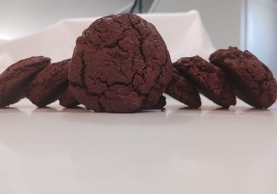 Mouth watering chocolate oat cookies with no artificial ingredients.