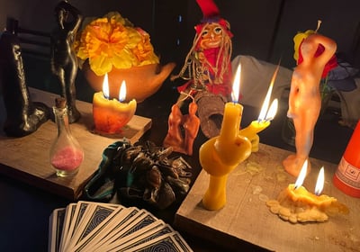 Ritual de amarre de amor y conexión energética guiada por la Bruja Samara.