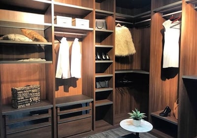 Modern luxury closet system with Italian design