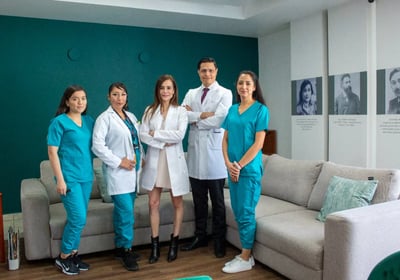 Grupo de médicos y radiólogos de BioScanner Radiología e Imagen