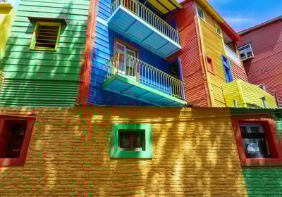 Colorful-buildings-of-el-caminito-Buenos-Aires