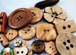 wood buttons by fashion deviser