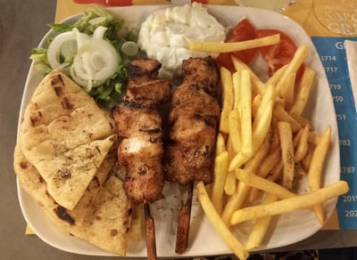 Griechisches Essen bei Taverna Sapori Greci