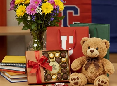 birthday gifting, velation's day gift. anniversary gift 
