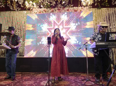 Hotel Kuber Murthal Live Singing