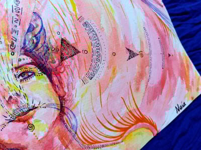 détails autoportrait de Naía à l'aquarelle aux tons rouges, avec un flux d'information qui s'échappe de sa bouche