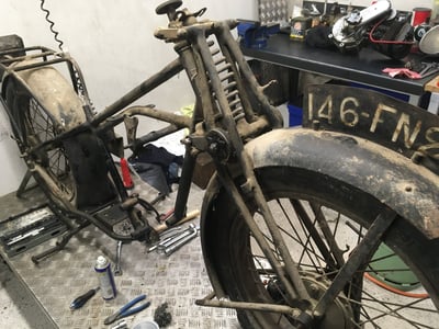 restauration moto ancienne
