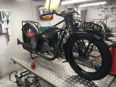 restauration moto ancienne