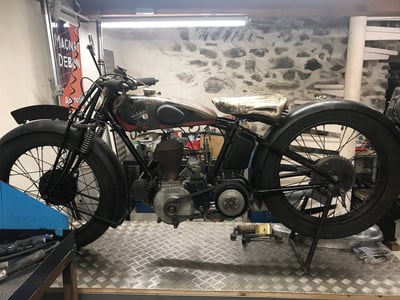 restauration moto ancienne