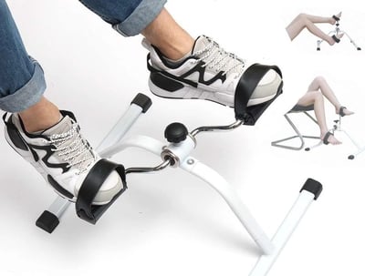 Mini ciclo para exercícios em casa, ideal para fortalecer pernas e braços com praticidade.